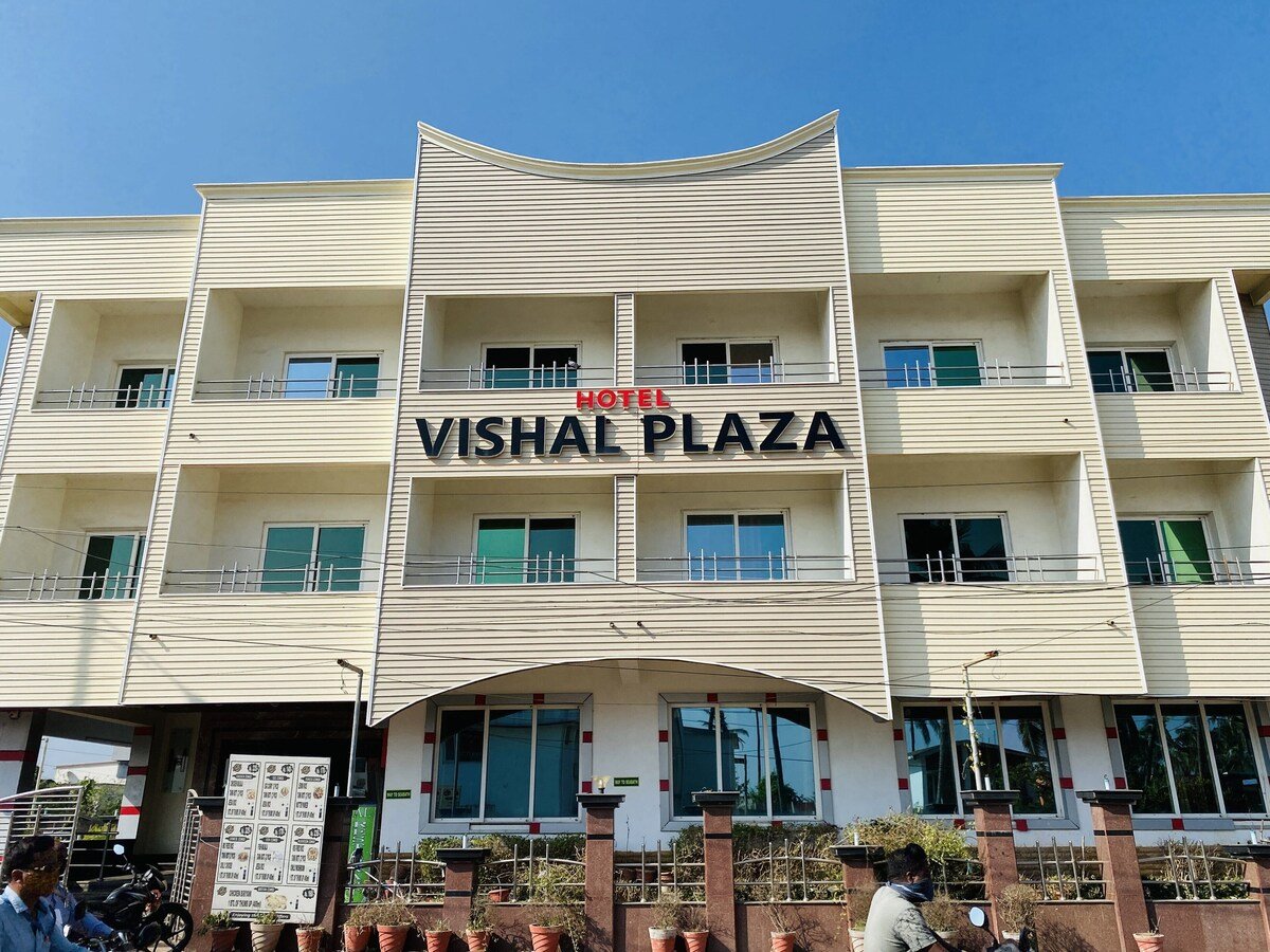 Hotel Vishal Plaza